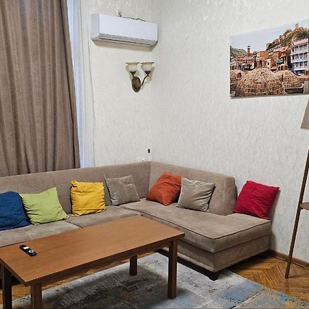 Heart Of The Old Tbilisi Apartment Luaran gambar