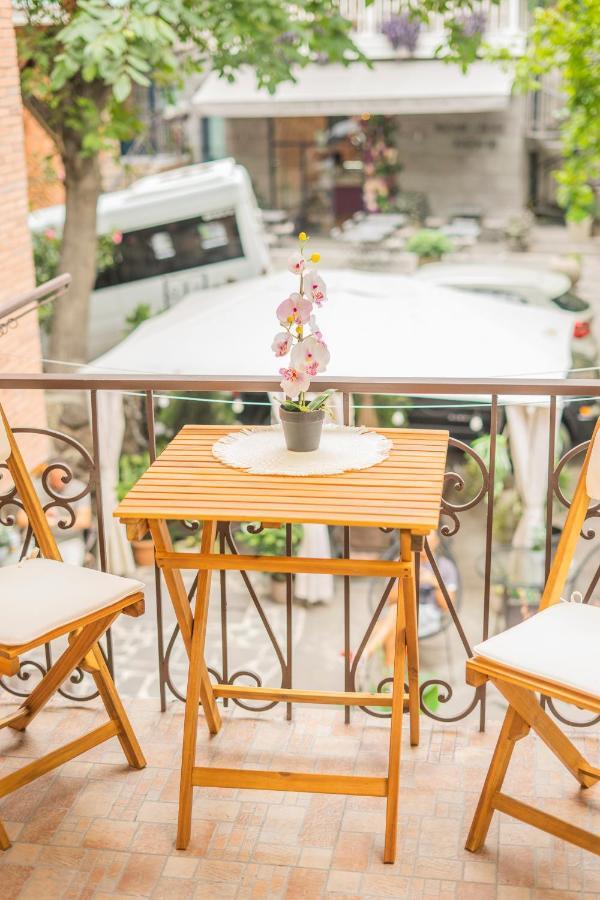 Heart Of The Old Tbilisi Apartment Luaran gambar