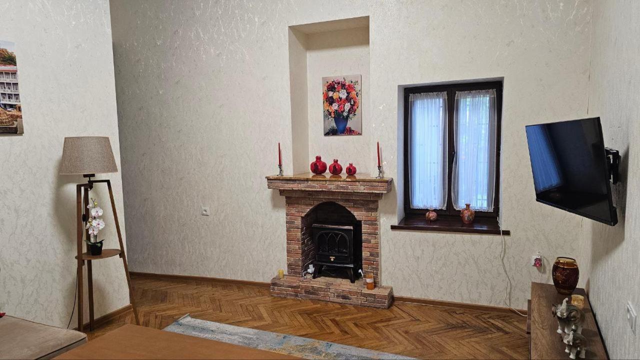 Heart Of The Old Tbilisi Apartment Luaran gambar